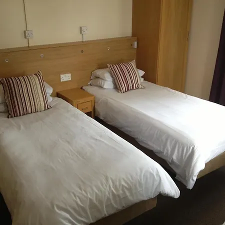 Harborne Hall ホテル 2*